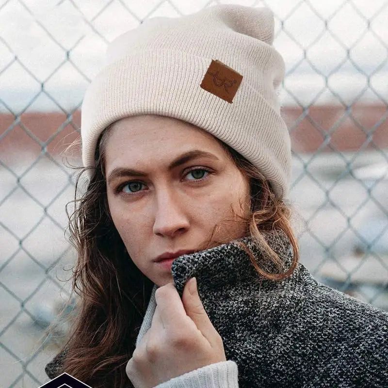 Gorro unissex URGENTMANestilo casual para homens e mulheres, quente, macio, de malha, elegante, liso, para uso diário, para inverno.